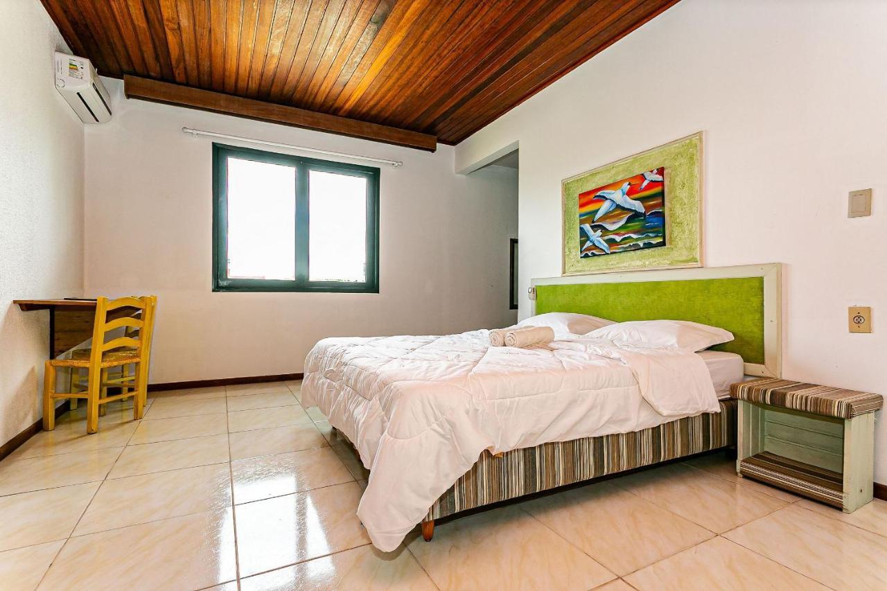 Studios duplos e individuais 450m da praia RAI Florianopolis Exterior foto